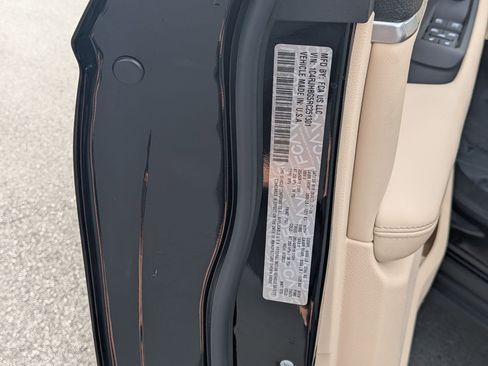 Certified 2024 Jeep Grand Cherokee Limited image 42