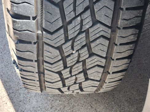Used 2025 Hyundai Santa Fe XRT AWD/4WD image 12