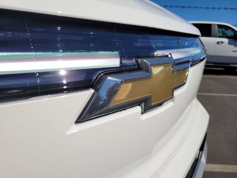 New 2026 Chevrolet Silverado EV LT image 29