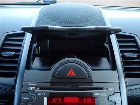 Used 2011 Kia Soul + w/ Audio Pkg image 17