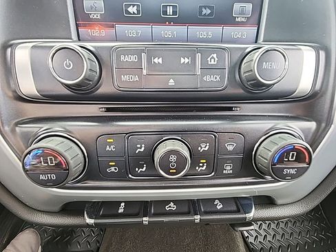 Used 2015 GMC Sierra 1500 SLE w/ SLE Value Package AWD/4WD image 17