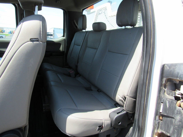 Used 2019 Ford F550 4x4 SuperCab Super Duty image 37