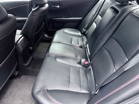 Used 2017 Honda Accord Sport Special Edition image 13