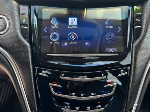 Used 2013 Cadillac XTS FWD image 14