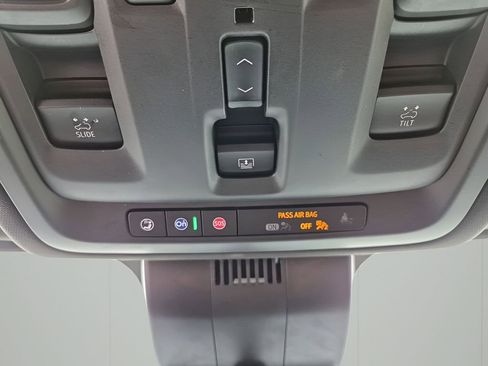 Used 2023 GMC Yukon XL Denali Ultimate image 44