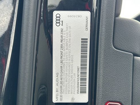 Used 2020 Audi A4 2.0T Premium w/ Convenience Package image 28