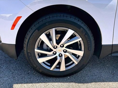 Used 2023 Chevrolet Equinox LT image 28