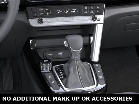 New 2026 Kia Seltos S image 23