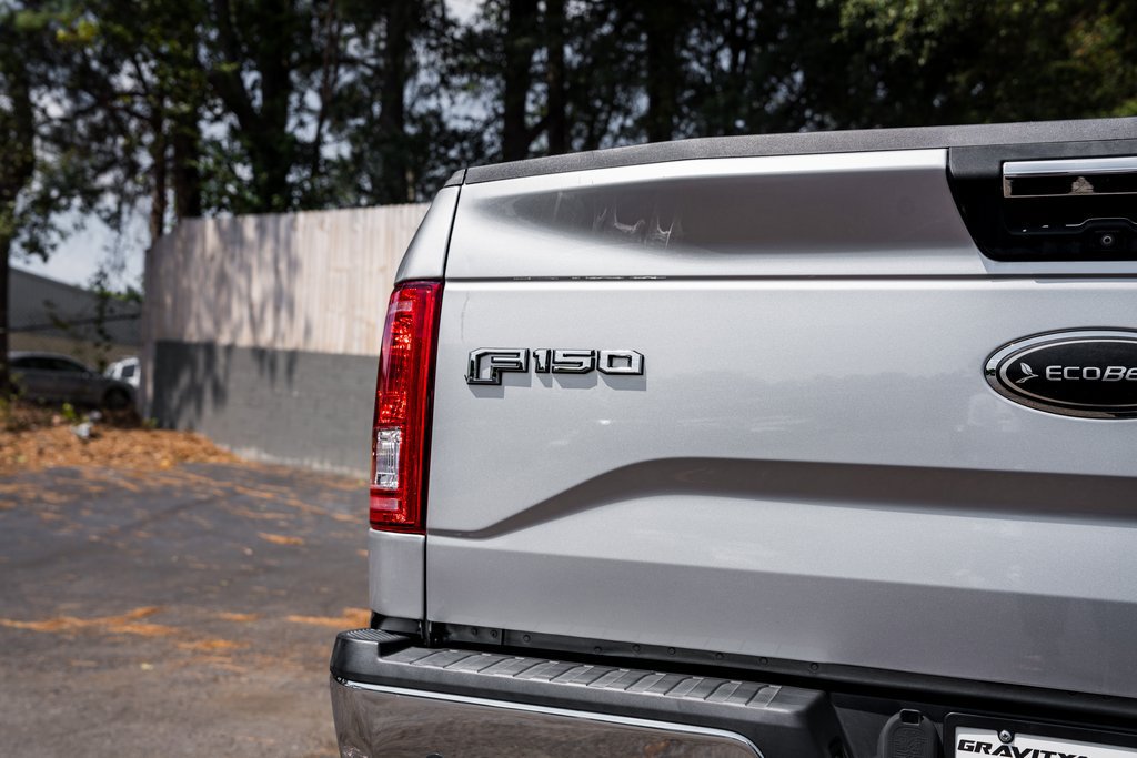 Used 2017 Ford F150 XLT w/ Equipment Group 302A Luxury AWD/4WD image 8