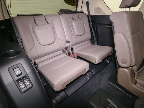 Used 2023 Lexus GX 460 Premium AWD/4WD image 24