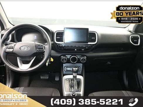 Used 2023 Hyundai Venue SEL w/ Cargo Package FWD image 12