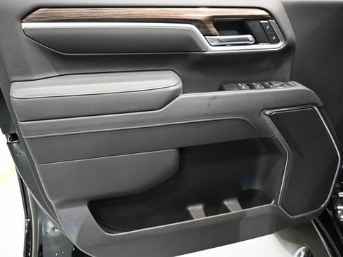 New 2026 Chevrolet Silverado 2500 LT w/ Z71 Chrome Sport Edition image 27