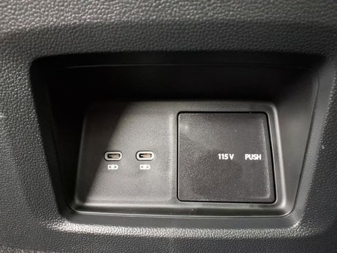 New 2026 Volkswagen Atlas Cross Sport SE AWD/4WD image 30