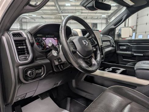 Used 2019 RAM 3500 Laramie image 14