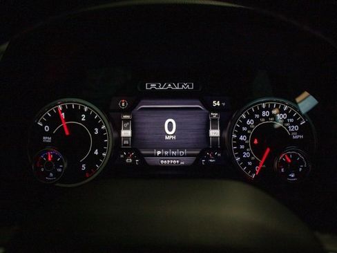 Used 2021 RAM 1500 Big Horn image 15