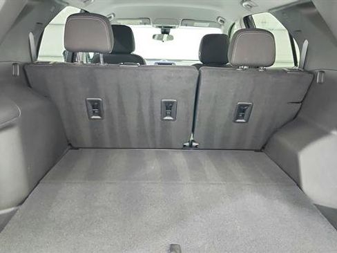 Used 2024 Chevrolet Equinox LS w/ LS Convenience Package FWD image 27