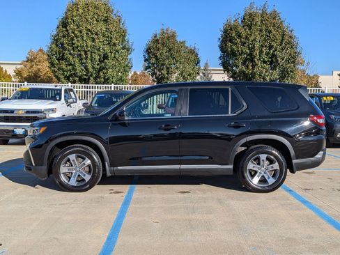 Certified 2023 Honda Pilot EX-L image 9