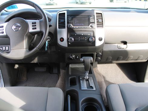 Used 2015 Nissan Xterra S w/ Value Package image 20