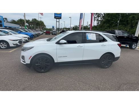 Used 2022 Chevrolet Equinox RS w/ RS Leather Package FWD image 6