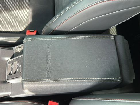 Used 2025 Ford Bronco Raptor AWD/4WD image 25