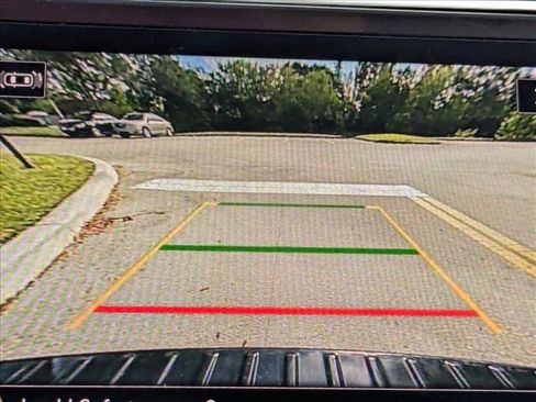 Used 2024 Volkswagen Tiguan SEL R-Line image 8