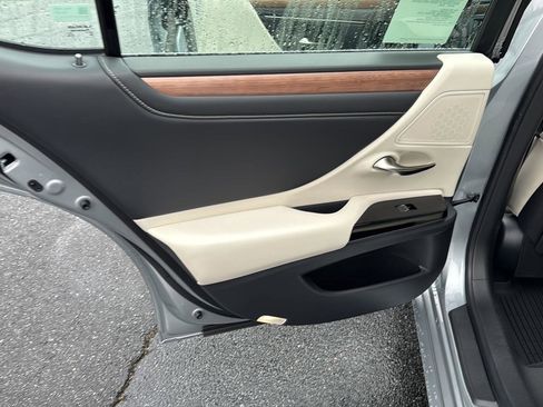 New 2025 Lexus ES 350 ES 350 image 15