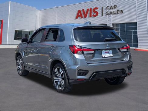 Used 2025 Mitsubishi Outlander Sport SE AWD/4WD image 9