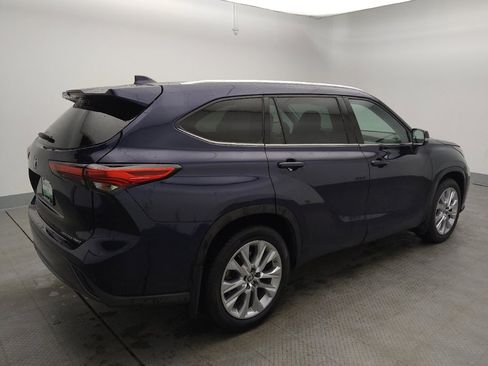 Used 2020 Toyota Highlander Limited image 10