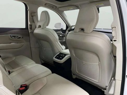 Used 2024 Volvo XC90 B6 Core AWD/4WD image 62