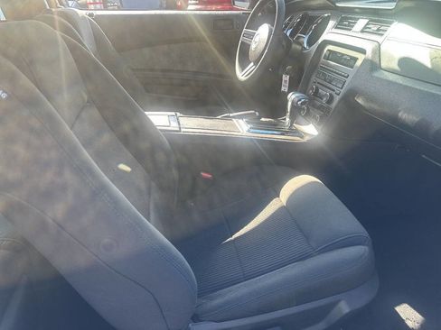 Used 2010 Ford Mustang Premium image 14