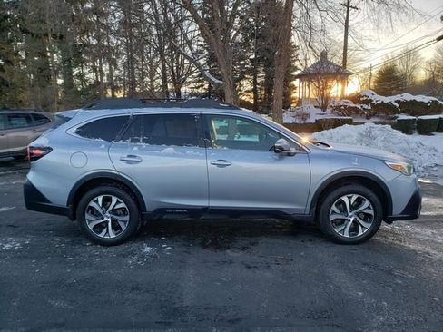 Used 2021 Subaru Outback Limited w/ Popular Package #2 image 2