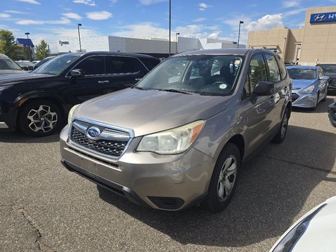 Used 2014 Subaru Forester 2.5i AWD/4WD image 13