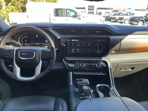 Used 2024 GMC Sierra 1500 Denali w/ Denali Reserve Package image 29