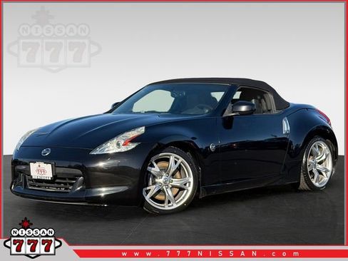 Used 2012 Nissan 370Z Touring w/ Sport Pkg RWD image 1