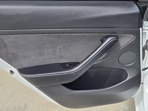 Used 2022 Tesla Model 3 RWD image 21
