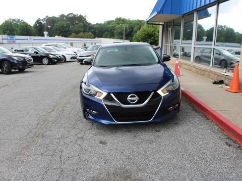 Used 2018 Nissan Maxima 3.5 SV FWD image 2