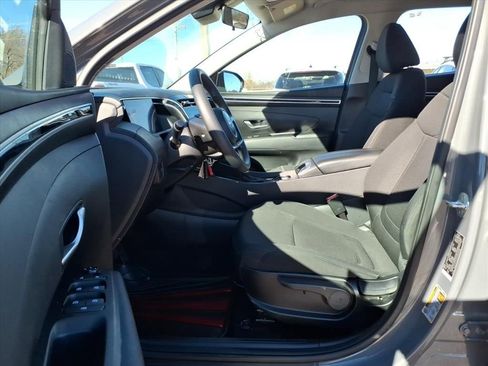 Used 2024 Hyundai Tucson SE image 14