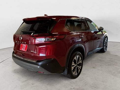 Used 2021 Nissan Rogue SV AWD/4WD image 6