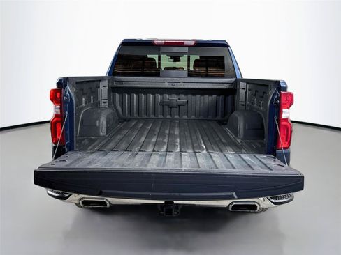 Used 2022 Chevrolet Silverado 1500 LTZ AWD/4WD image 27