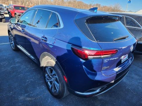 Used 2023 Buick Envision Essence image 3