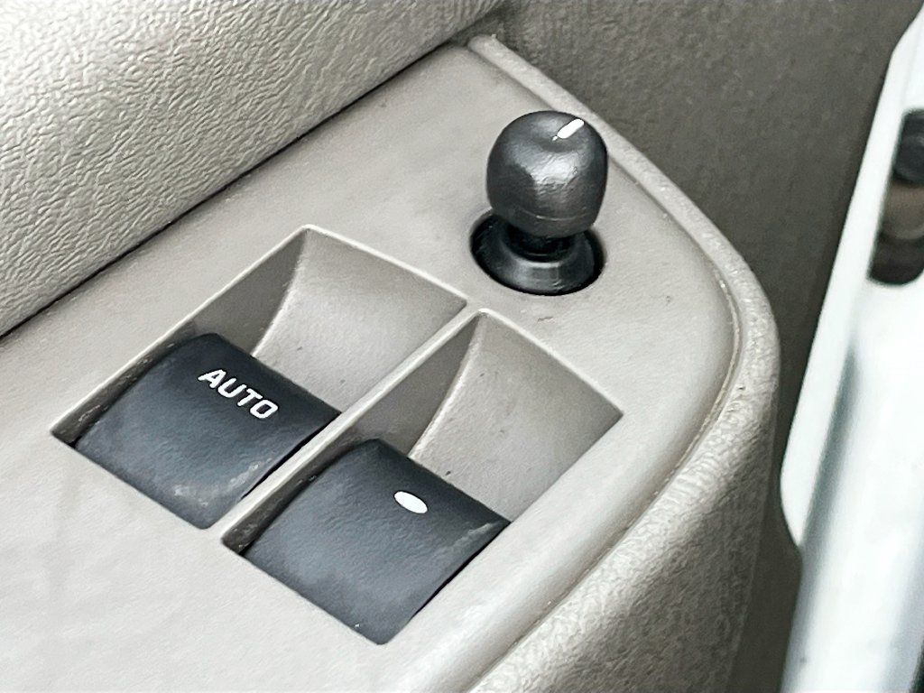 Used 2025 GMC Savana 2500 w/ Safety Package RWD image 17