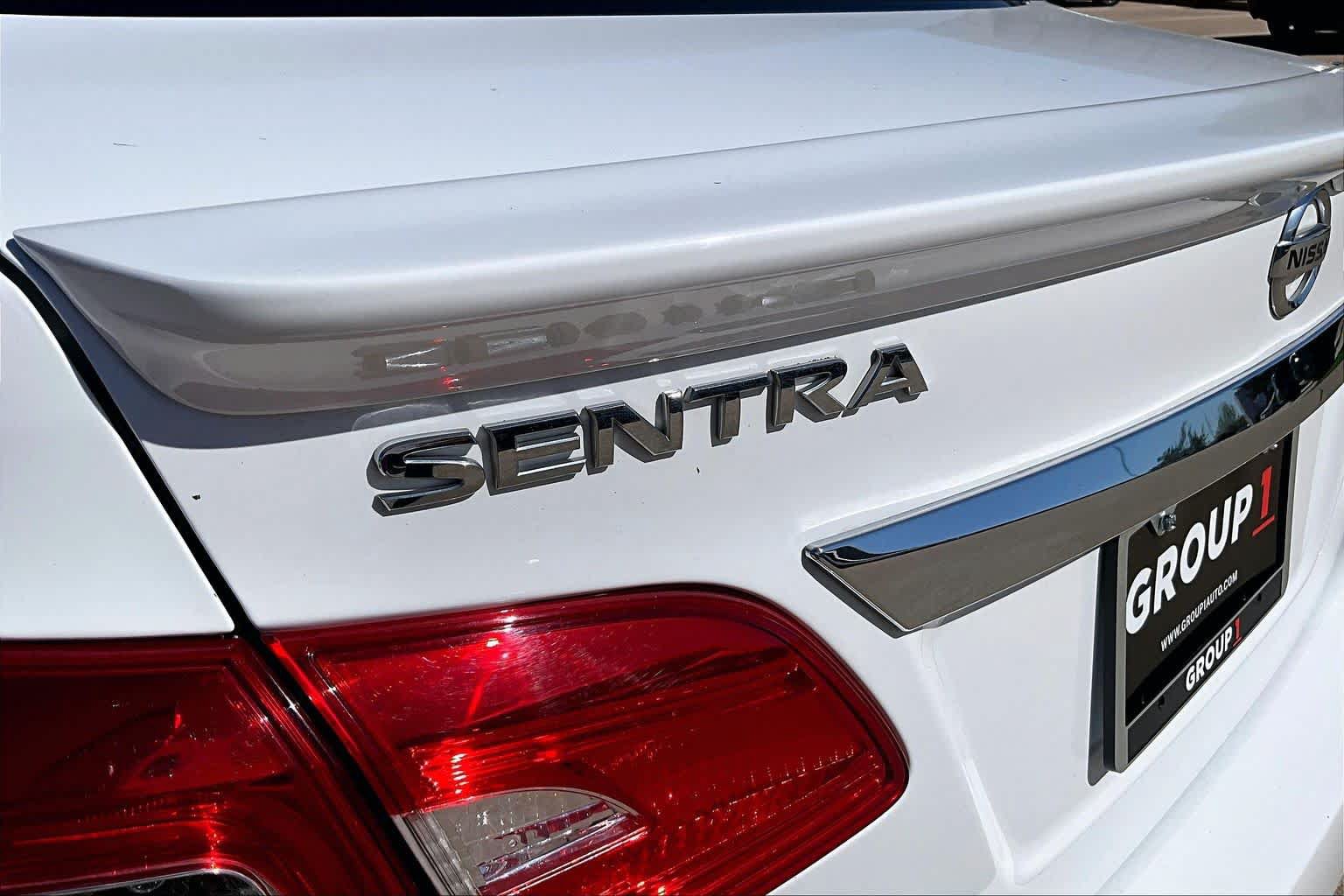 Used 2019 Nissan Sentra S w/ Appearance Package FWD image 9