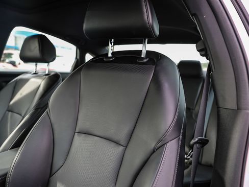 Certified 2023 Honda Accord Sport image 17