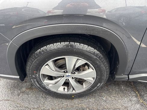 Used 2022 Subaru Ascent Premium w/ Convenience Package AWD/4WD image 7