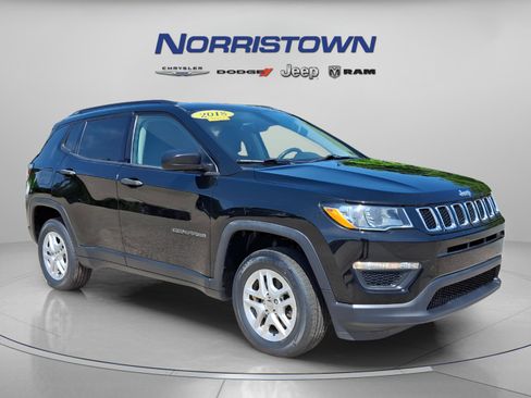 Certified 2018 Jeep Compass Sport AWD/4WD image 1