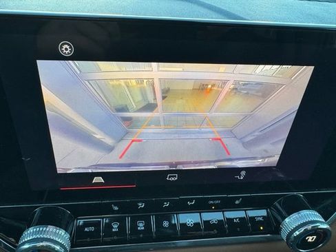 Certified 2024 GMC Canyon AT4 AWD/4WD image 4