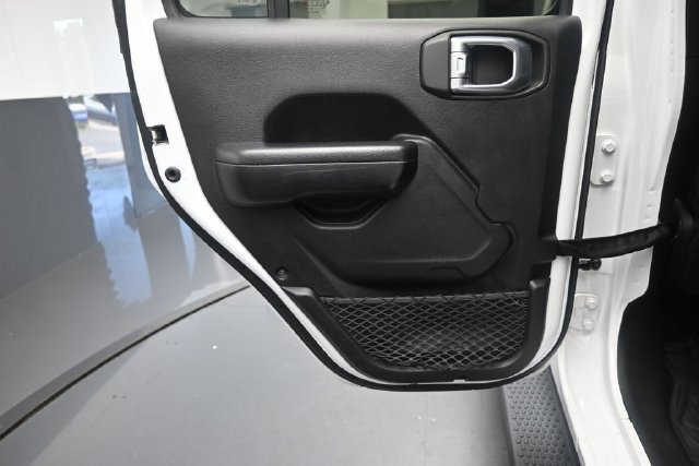 Used 2020 Jeep Wrangler Unlimited Sport AWD/4WD image 22