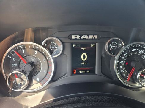 Used 2024 RAM 2500 Big Horn w/ Off Road Package AWD/4WD image 14