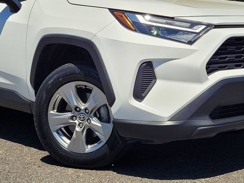 Certified 2024 Toyota RAV4 XLE AWD/4WD image 4