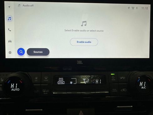 Used 2025 Toyota Grand Highlander Limited image 27